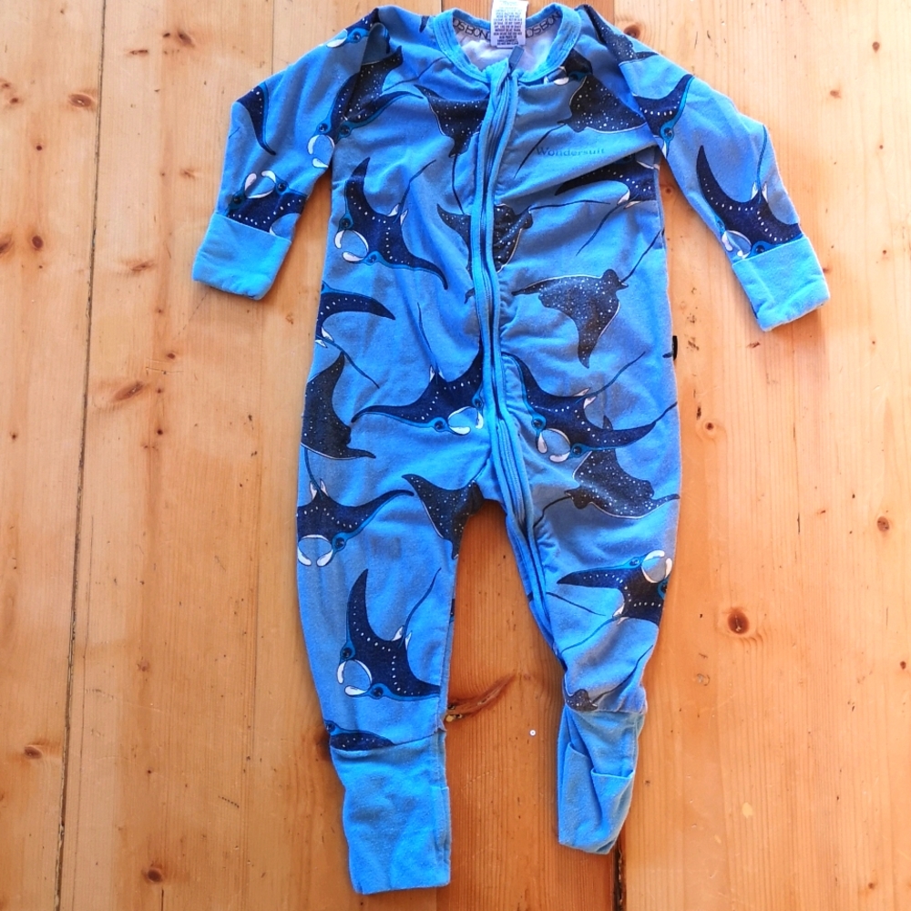 Bonds Wondersuit size 0 or 6-12 month